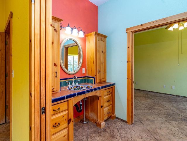 9883 Hernandez Dr, La Grange, CA 95329