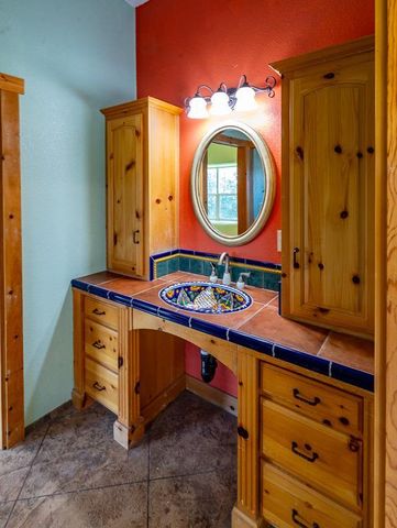 9883 Hernandez Dr, La Grange, CA 95329