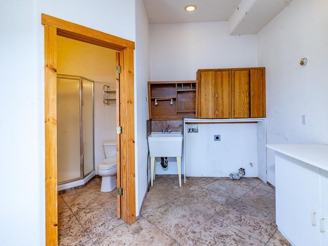 9883 Hernandez Dr, La Grange, CA 95329