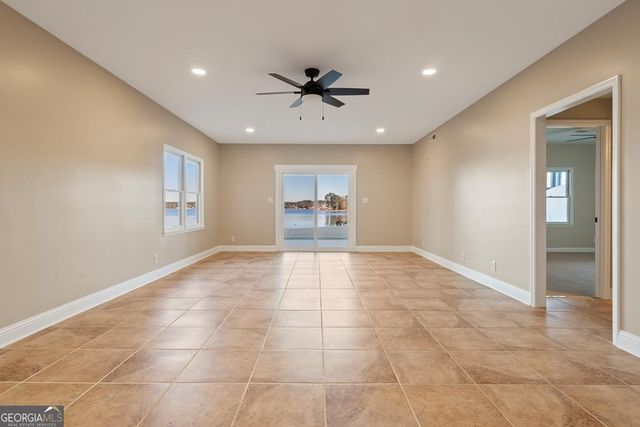 211 Lakecrest Drive NE, Milledgeville, GA 31061