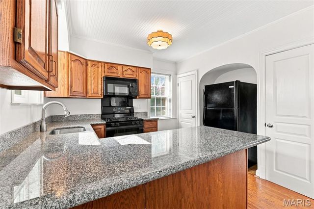 6427 Winona Avenue, St Louis, MO 63109