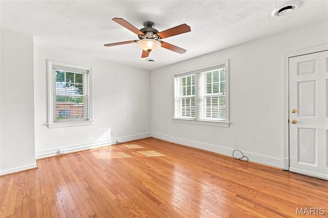 6427 Winona Avenue, St Louis, MO 63109
