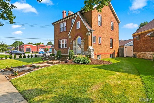 6427 Winona Avenue, St Louis, MO 63109