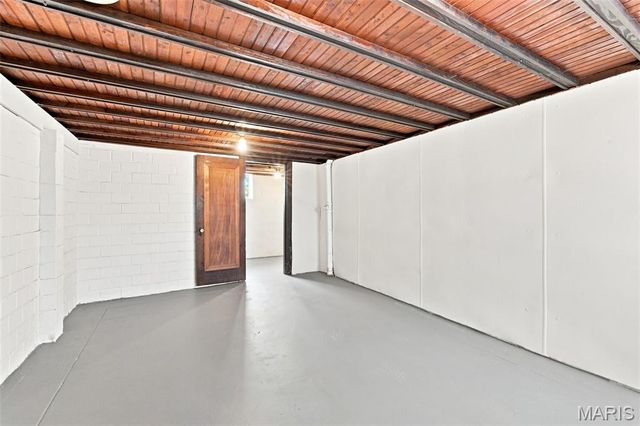 6427 Winona Avenue, St Louis, MO 63109