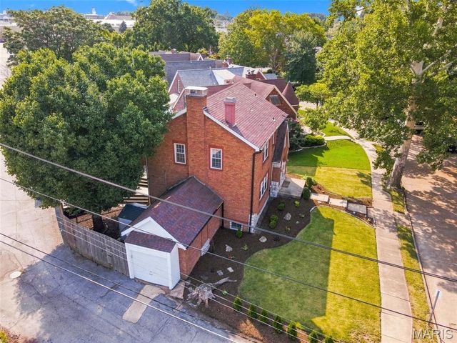 6427 Winona Avenue, St Louis, MO 63109