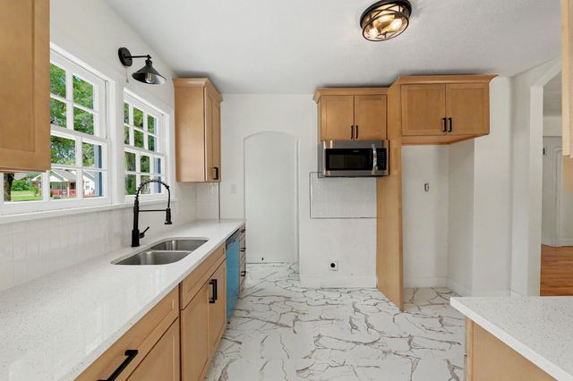 413 Arthur, El Dorado, KS 67042