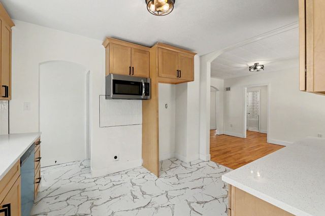 413 Arthur, El Dorado, KS 67042
