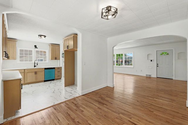 413 Arthur, El Dorado, KS 67042