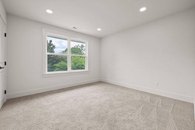 2323 Lyons Lane, Soddy Daisy, TN 37379