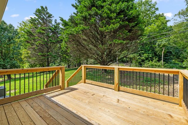 2323 Lyons Lane, Soddy Daisy, TN 37379