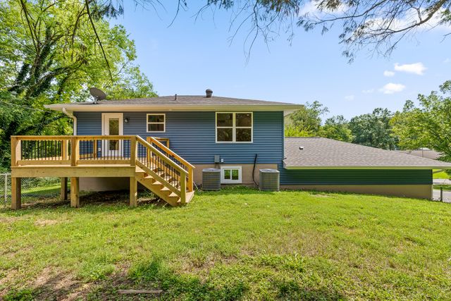 2323 Lyons Lane, Soddy Daisy, TN 37379