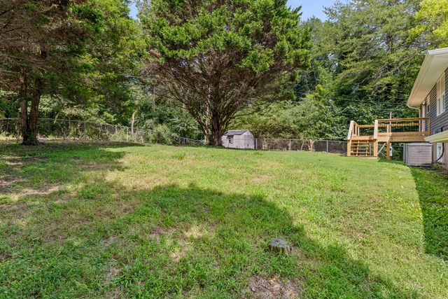 2323 Lyons Lane, Soddy Daisy, TN 37379