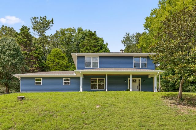 2323 Lyons Lane, Soddy Daisy, TN 37379