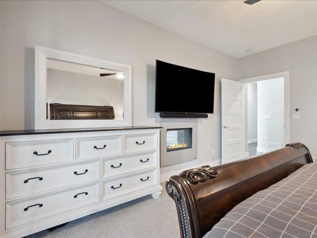 4207 Jakob Circle, Cedar Falls, IA 50613