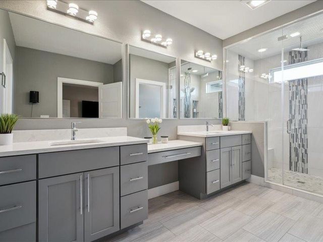 4207 Jakob Circle, Cedar Falls, IA 50613