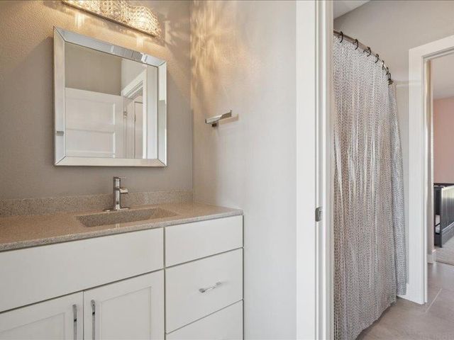 4207 Jakob Circle, Cedar Falls, IA 50613