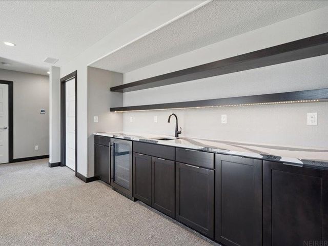 4207 Jakob Circle, Cedar Falls, IA 50613