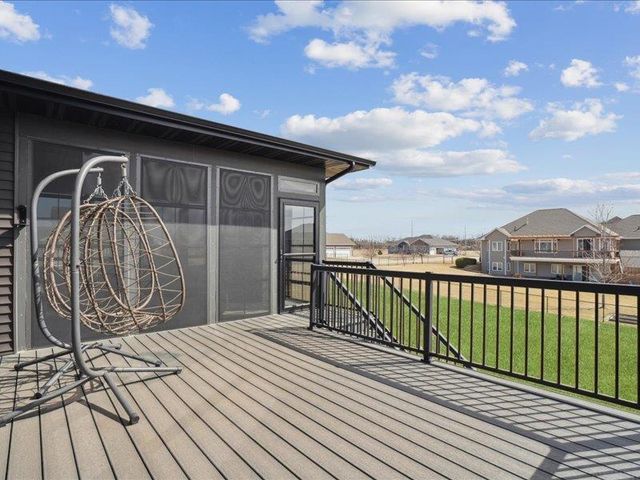 4207 Jakob Circle, Cedar Falls, IA 50613