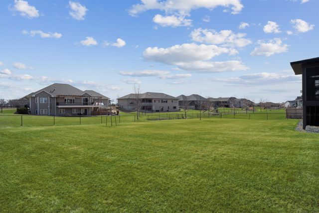 4207 Jakob Circle, Cedar Falls, IA 50613