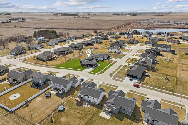 4207 Jakob Circle, Cedar Falls, IA 50613