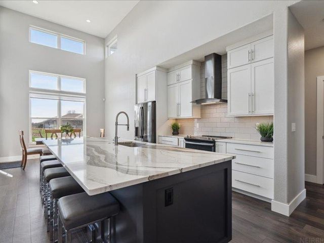 4207 Jakob Circle, Cedar Falls, IA 50613