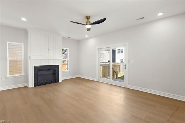 2112 High ST, Portsmouth, VA 23704