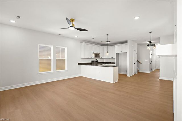 2112 High ST, Portsmouth, VA 23704