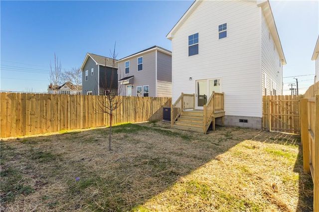 2112 High ST, Portsmouth, VA 23704