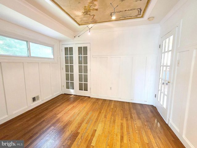 1904 DALMATION DR, Mclean, VA 22101
