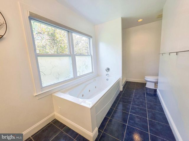 1904 DALMATION DR, Mclean, VA 22101