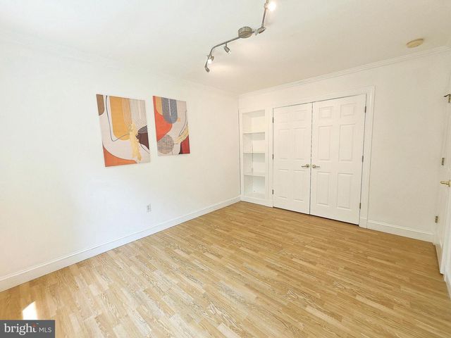 1904 DALMATION DR, Mclean, VA 22101