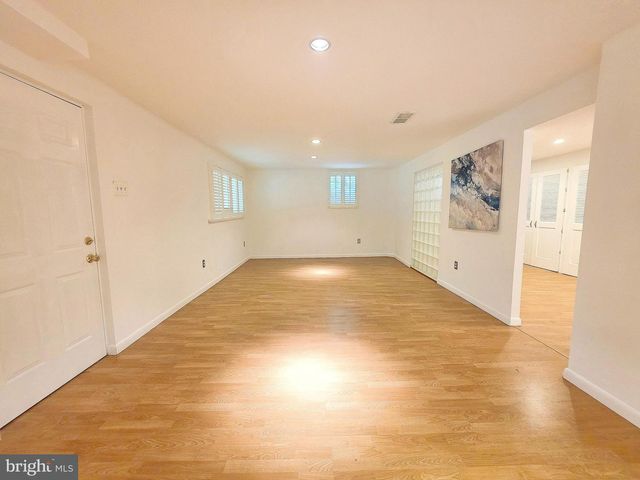 1904 DALMATION DR, Mclean, VA 22101