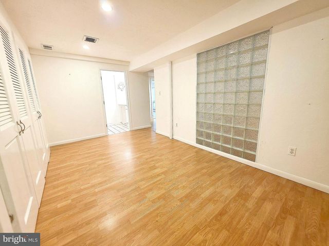 1904 DALMATION DR, Mclean, VA 22101
