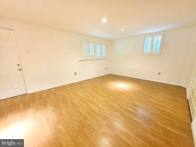 1904 DALMATION DR, Mclean, VA 22101
