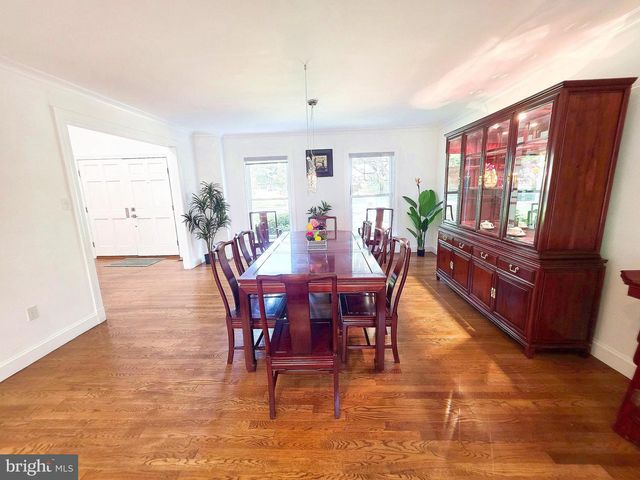 1904 DALMATION DR, Mclean, VA 22101