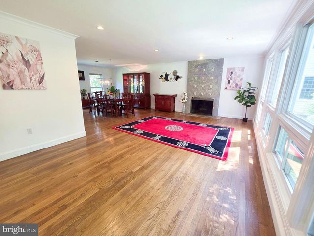1904 DALMATION DR, Mclean, VA 22101