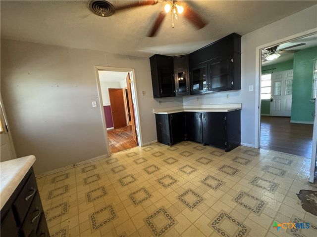 609 S 11th Street, Copperas Cove, TX 76522