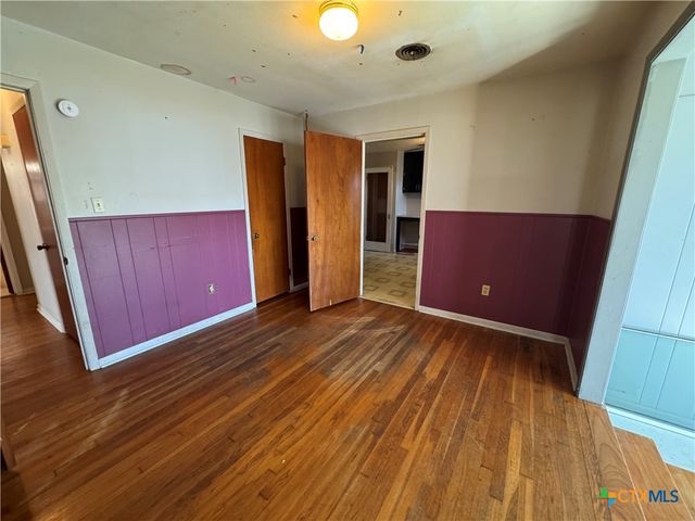 609 S 11th Street, Copperas Cove, TX 76522