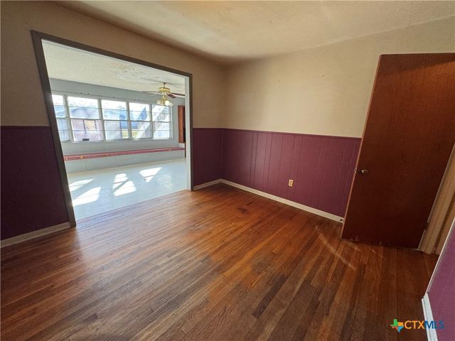 609 S 11th Street, Copperas Cove, TX 76522