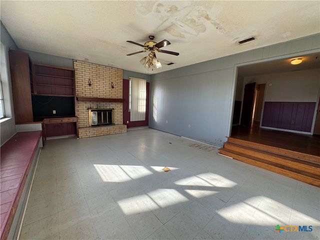 609 S 11th Street, Copperas Cove, TX 76522