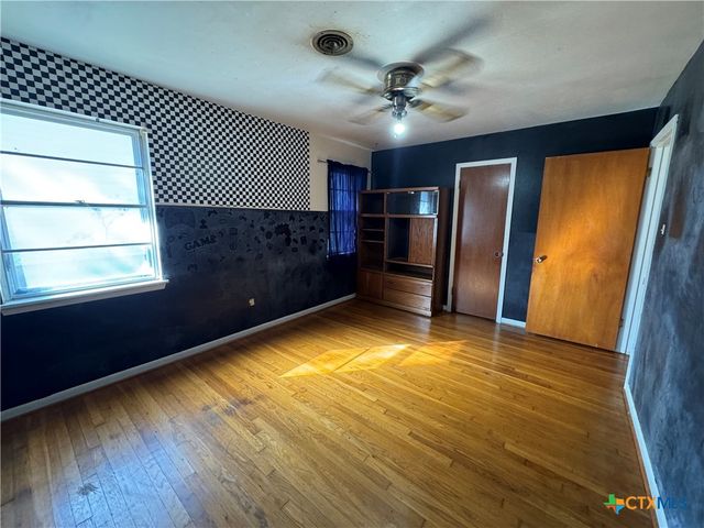 609 S 11th Street, Copperas Cove, TX 76522