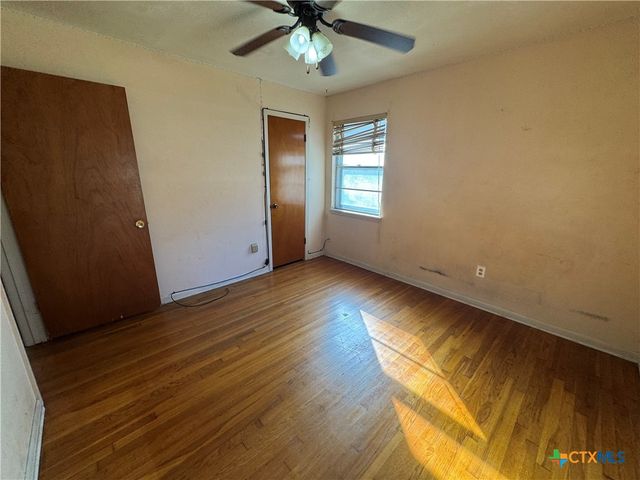 609 S 11th Street, Copperas Cove, TX 76522