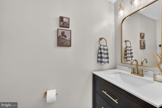 1617-B N VAN DORN ST, Alexandria, VA 22304