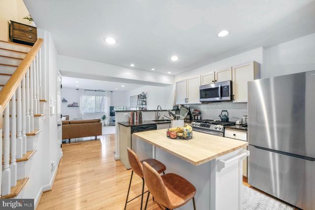 1617-B N VAN DORN ST, Alexandria, VA 22304