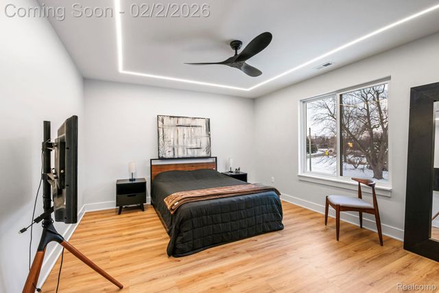 27180 S River Road, Harrison Charter Township, MI 48045