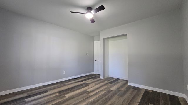 3242 Tenny Street, Lansing City, MI 48910