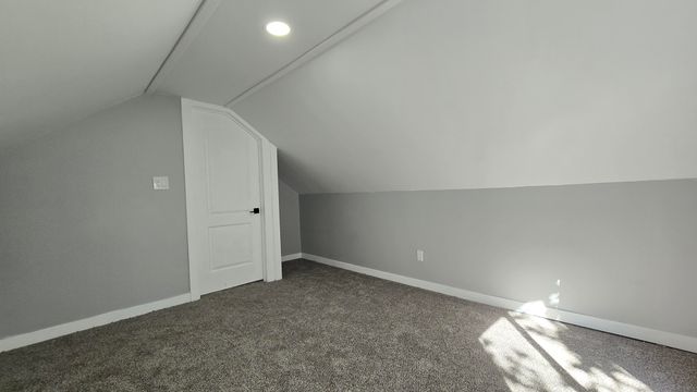 3242 Tenny Street, Lansing City, MI 48910