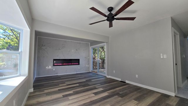 3242 Tenny Street, Lansing City, MI 48910