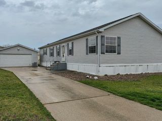 18 Eagle Lane, Beecher, IL 60401