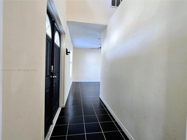 854 SW 8th Pl, Florida City, FL 33034
